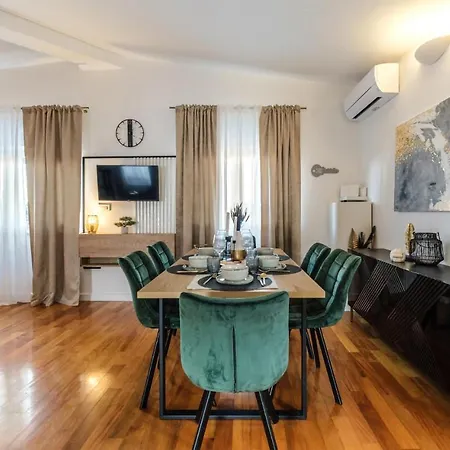 2 Bedroom Cozy In Sutivan