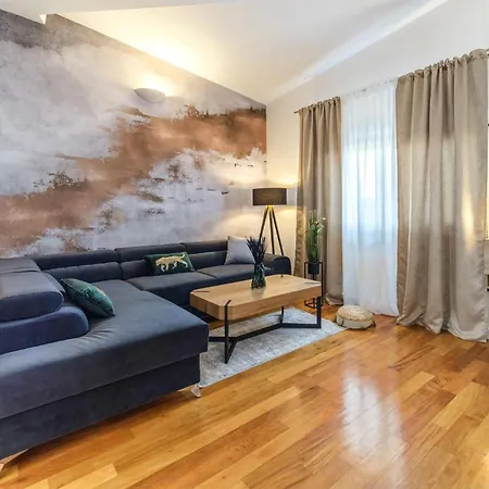 2 Bedroom Cozy In Sutivan